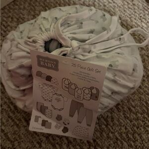 Hudson Baby White and Light Gray Elephant Drawstring Storage Bag